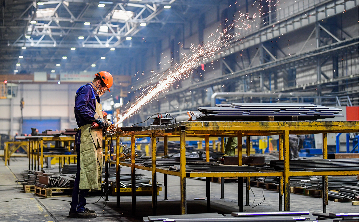 Почему Украине важно развивать промышленность?