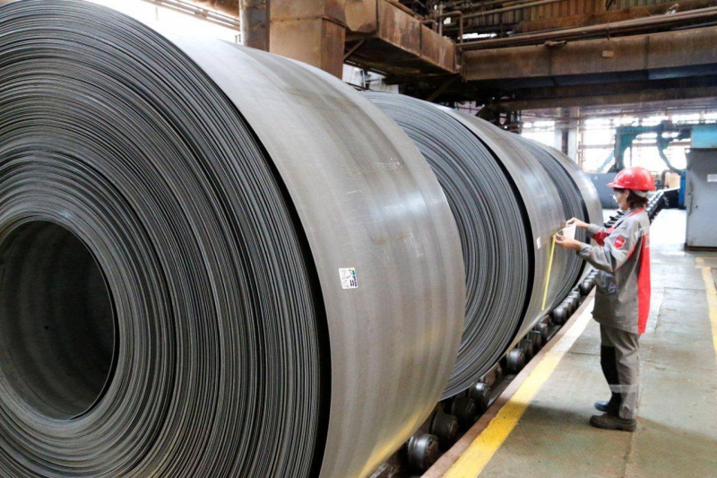 Emirates Steel хочет простроить завод по выпуску горячекатаного проката