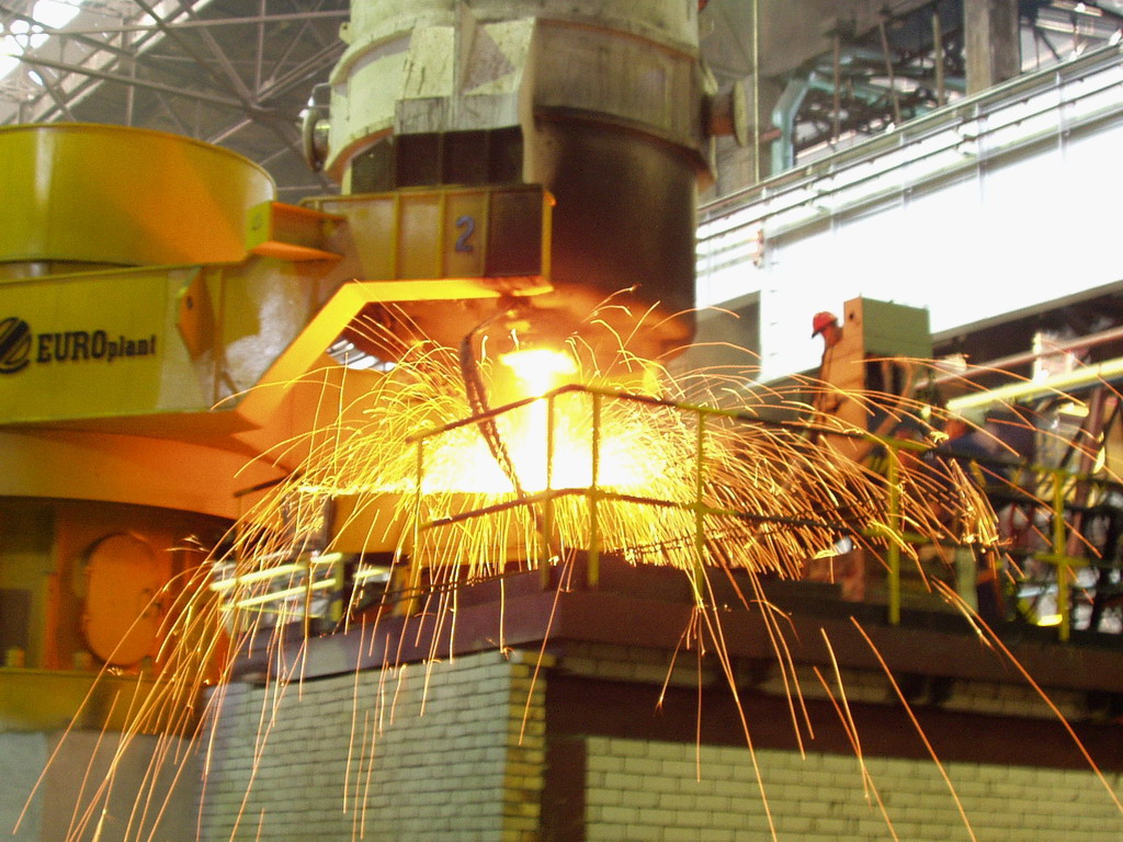 Nippon Steel планирует увеличить производство нерафинированной стали на 100 млн тонн в год