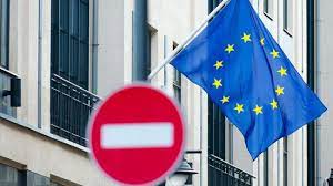 ЄС в п’ятницю почне консультації щодо восьмого пакету санкцій проти РФ