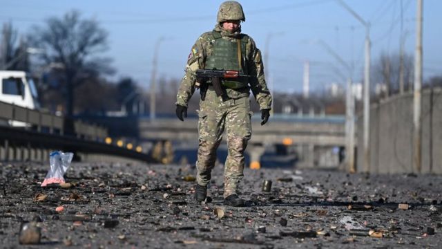 В Україні продовжать воєнний стан