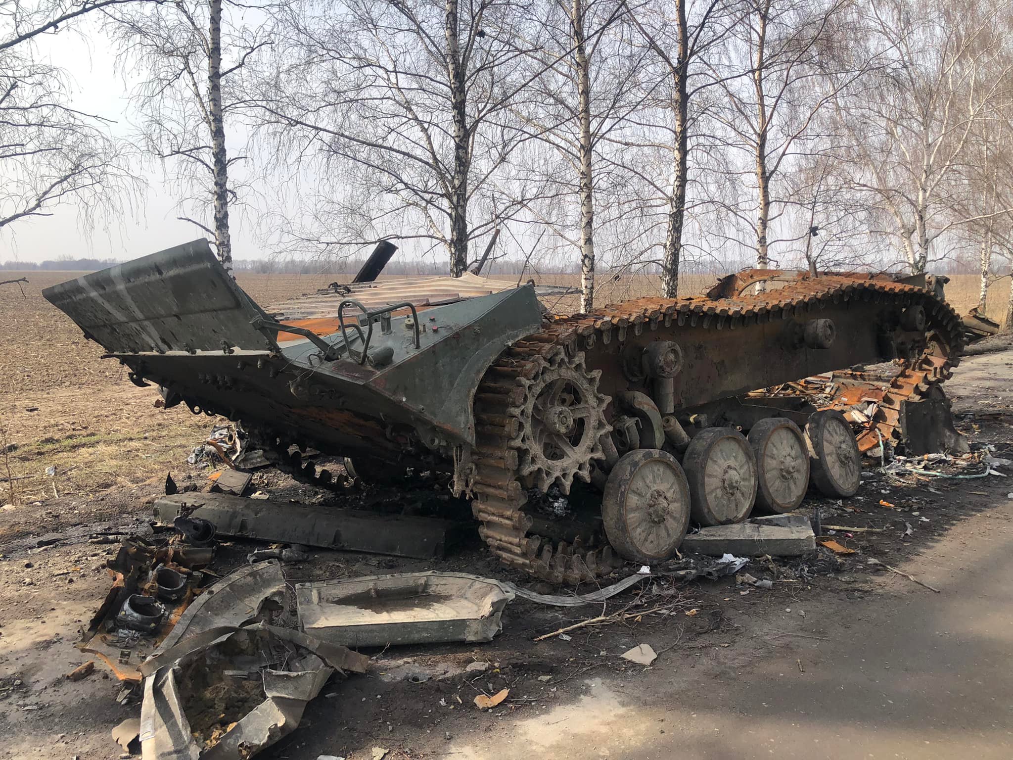 Російські загарбники залишили на полях України 75 тис тонн брухту чорних металів
