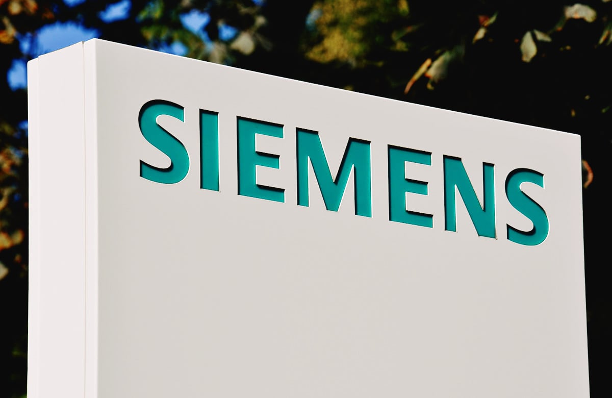 Siemens повністю згортає бізнес у Росії
