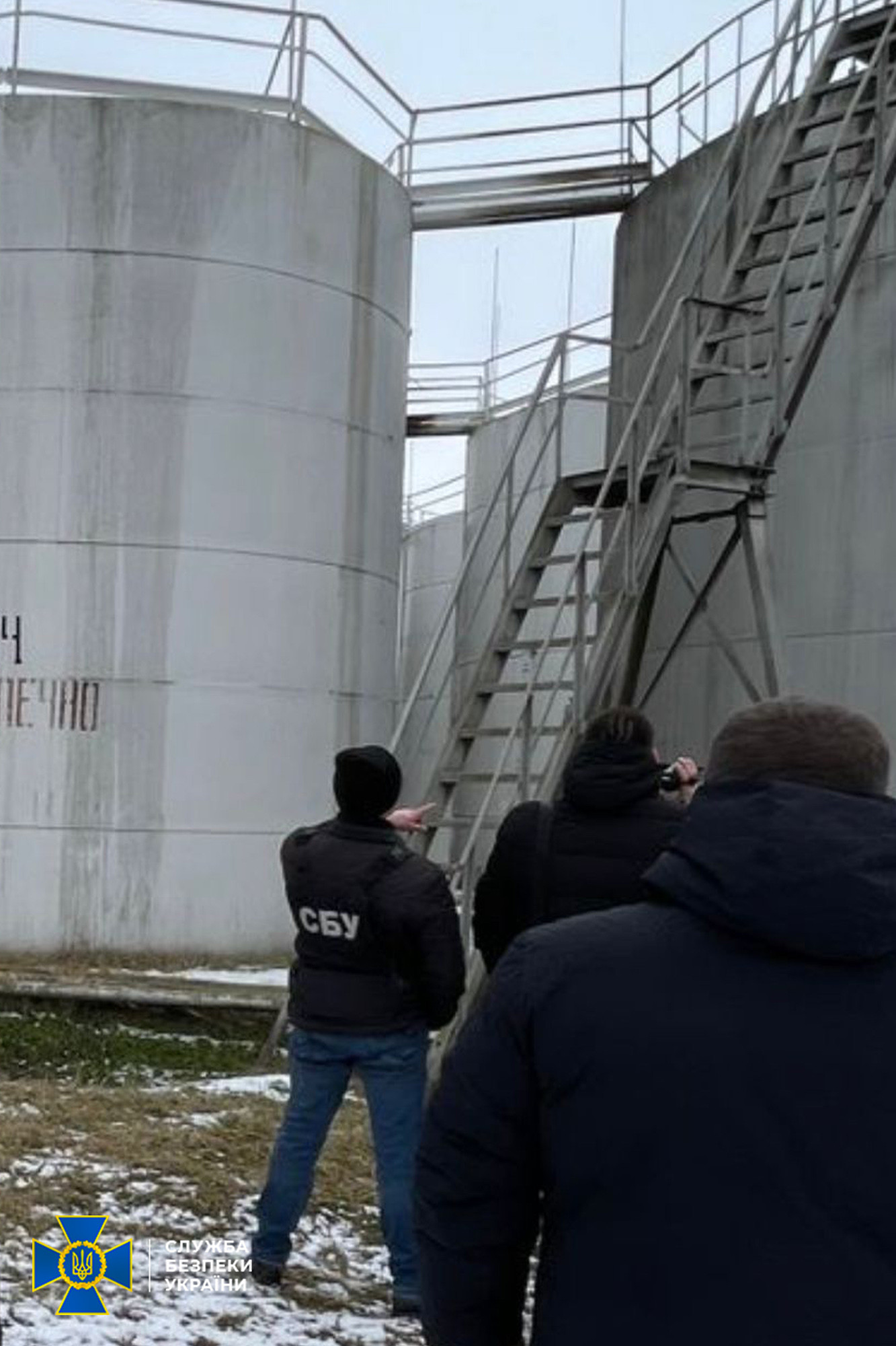 Правоохоронці вилучили 16 тис тонн нафтопродуктів на складах Укранафти та Укртатнафти
