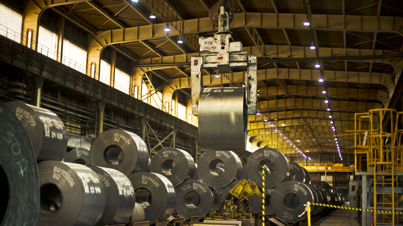 УЗ скасувала заборону на перевезення залізорудної сировини в Польщу для ArcelorMittal
