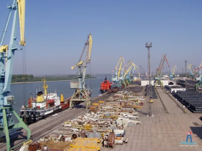 Кількість суден у порту Рені збільшилась утричі