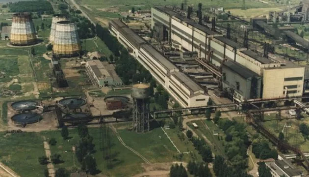 Нікопольський завод феросплавів знижує обсяги виробництва через підрив Каховської ГЕС