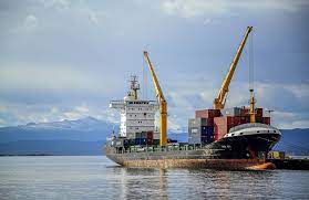 УДП вперше завантажило морське судно дедвейтом 45 тис тонн