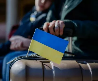 За кордоном назавжди можуть залишитись до 3 млн українців