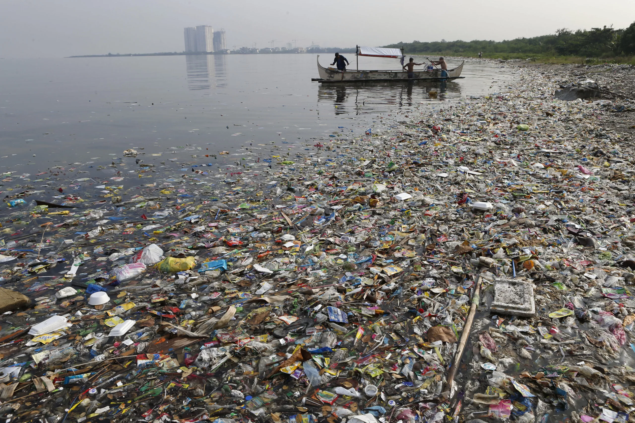 Боротьба зі зміною клімату вимагає  скорочення використання пластику